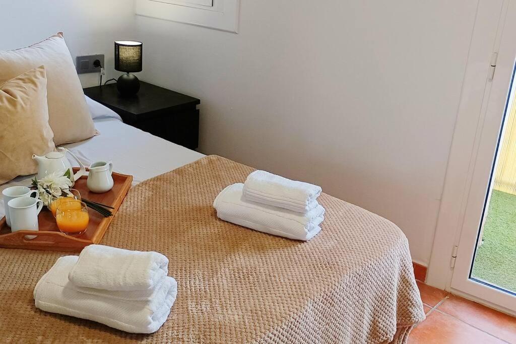 Appartamento Apartamento En Roda de Bará Esterno foto