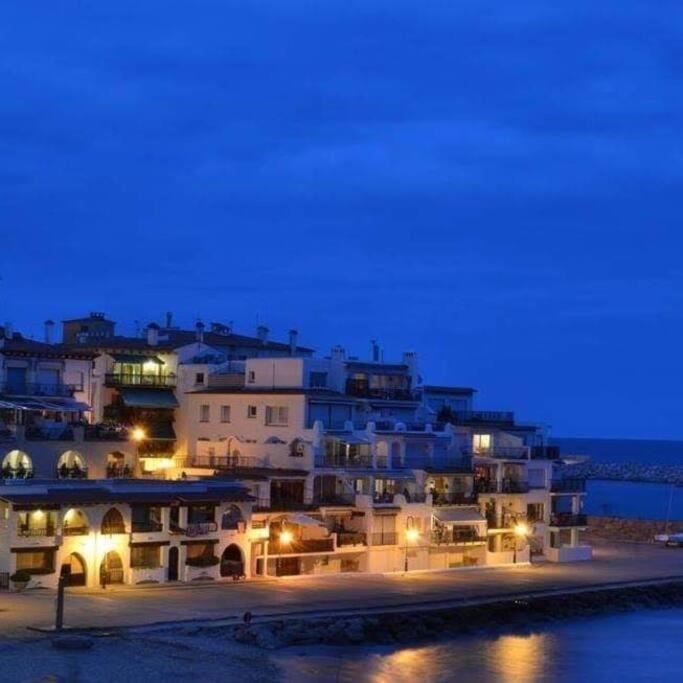 Appartamento Apartamento En Roda de Bará Esterno foto